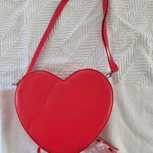 All Leather Shoulder Bag Heart Shaped  Martaniabags
